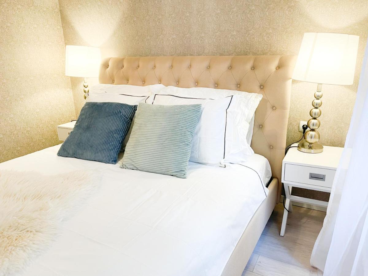 Downtown Deak-Ferris Wheel Luxury Home Boedapest Buitenkant foto
